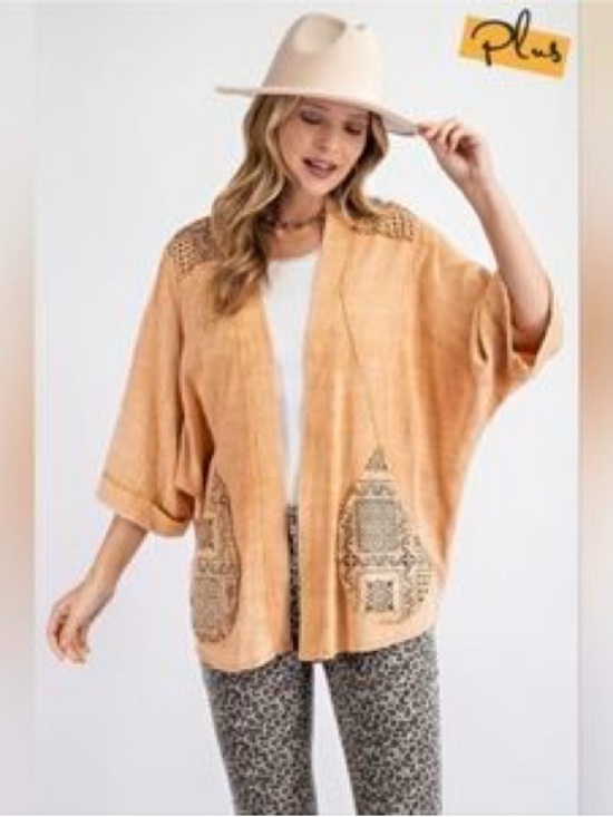 easel Other - NWT easel Peach Embroidered Open-Front Kimono Jacket